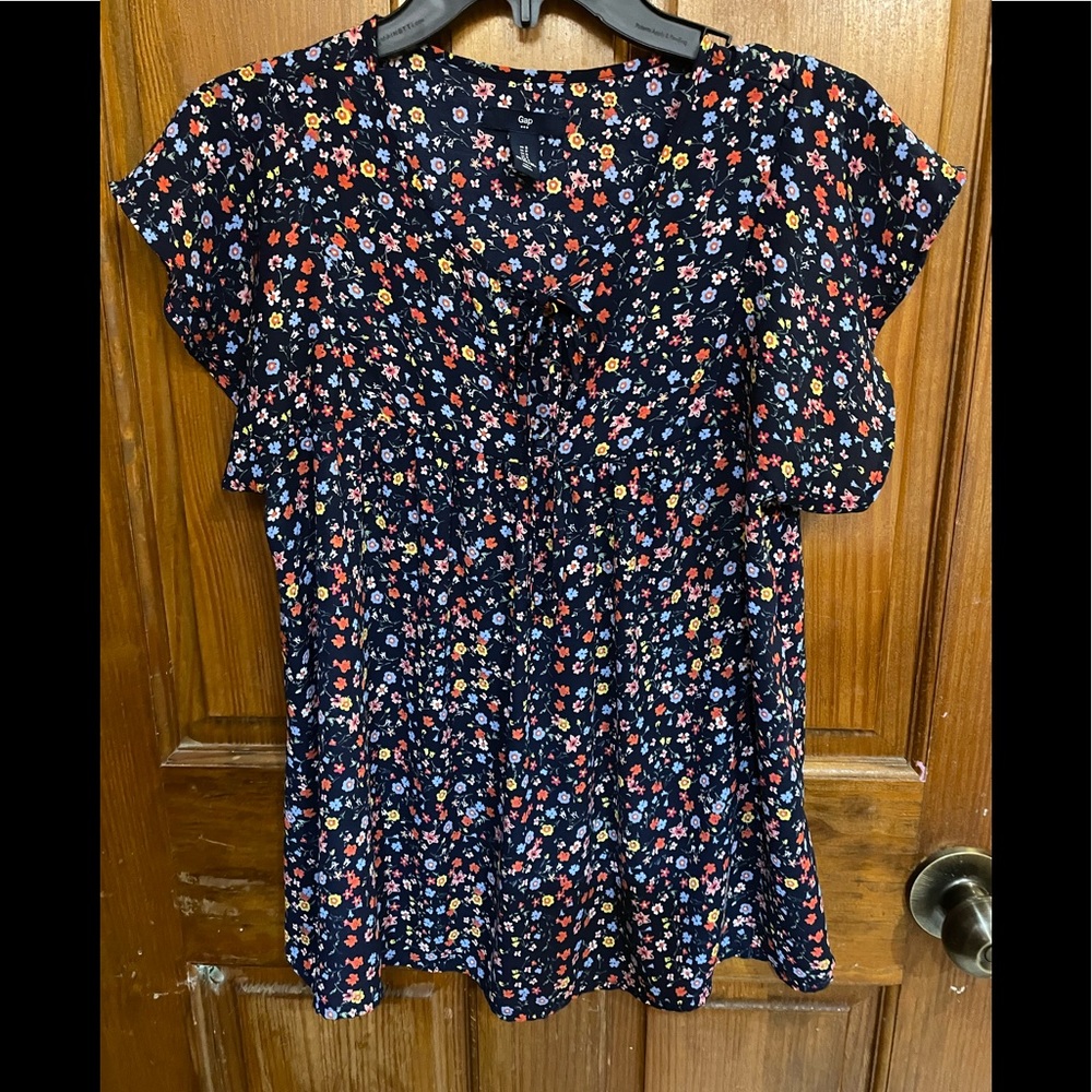 Gap blouse multi colored flower blouse